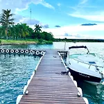 Casa Ipe - Beira Lago- Lake View