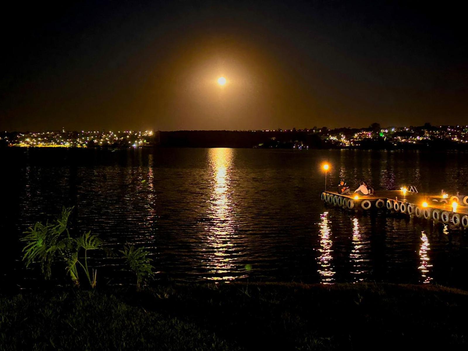 Aparthotel Casa Ipe - Beira Lago- View Brasilia