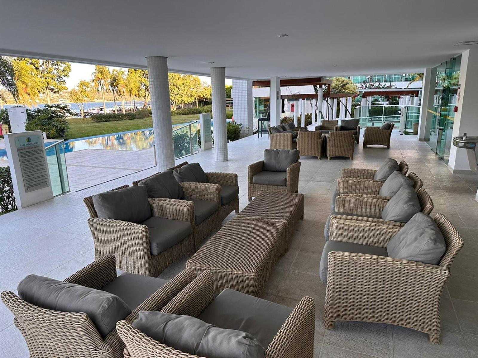 Aparthotel Casa Ipe - Beira Lago- View Brasilia
